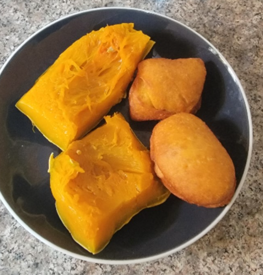 Pumpkins Mandazi - mapishi ya NUS nchini Tanzania
